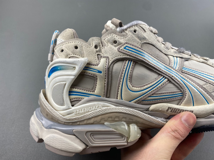 RUNNER SNEAKER RS110