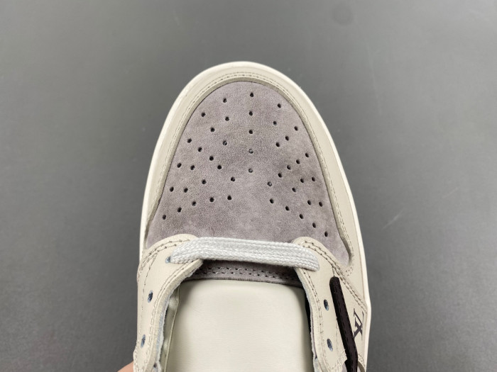 l**is V*t*n x nike air force la12