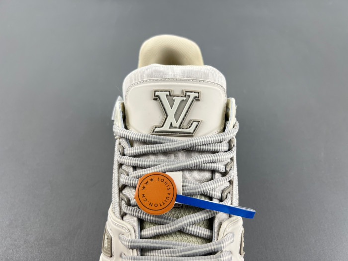 LV TRAINER SNEAKER LVT-000630