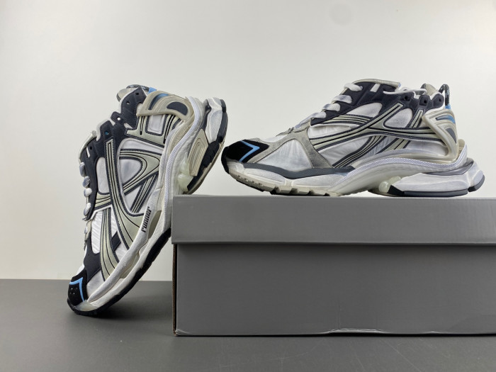 RUNNER SNEAKER RS105