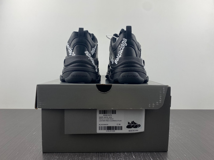 TRIPLES TRAINER SNEAKERS 2000081