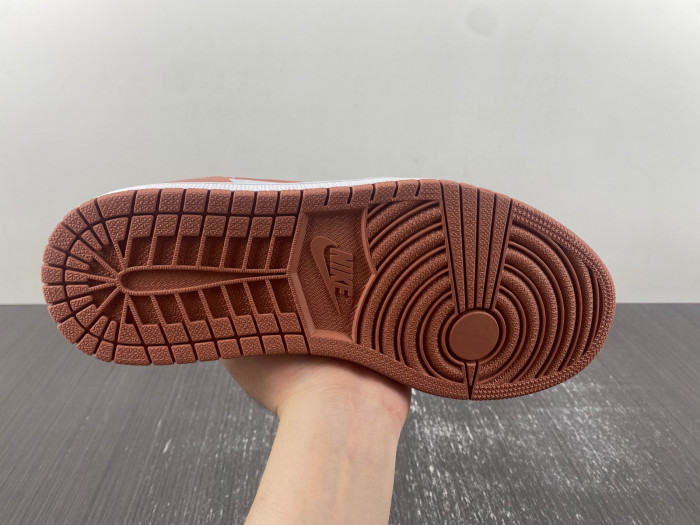 Jordan 1 Low Sky J Orange DC0774-080