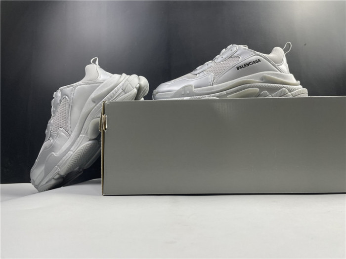 TRIPLES TRAINER SNEAKERS 2000032