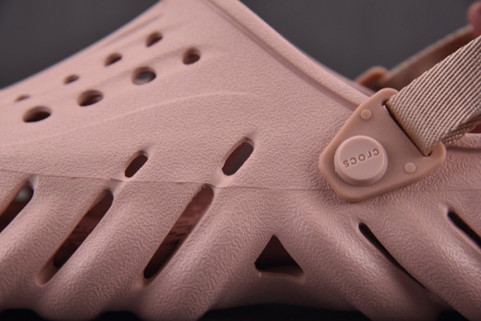 Cr*0*s x salehe bembury c00019