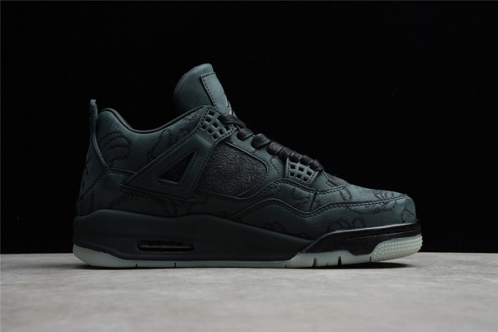 AIR JORDAN 4 RETRO KAWS "KAWS" 930155-001
