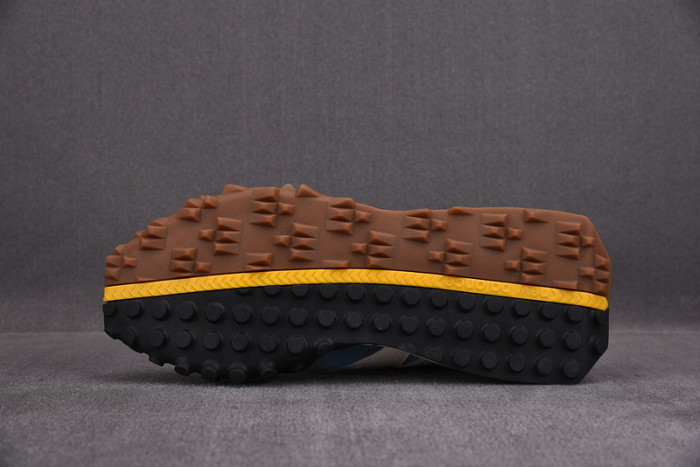 NEW BALANCE SNEAKER NB046