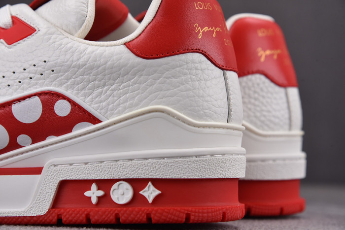 LV SNEAKER LV-000139