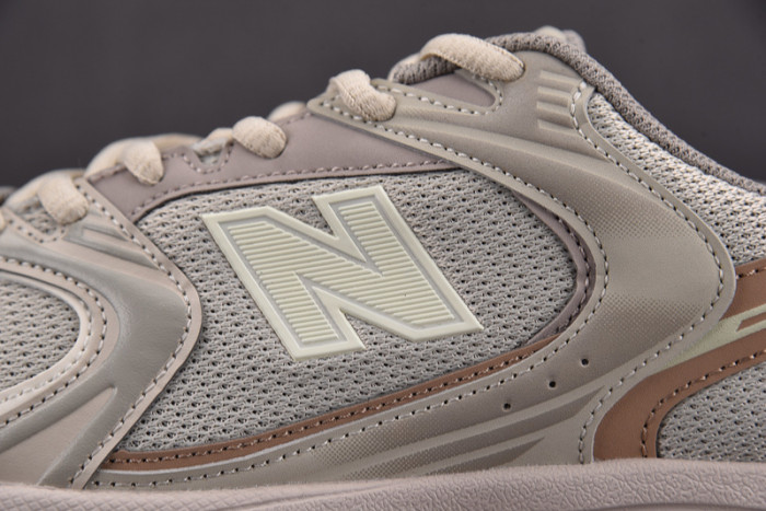 NEW BALANCE SNEAKER NB099