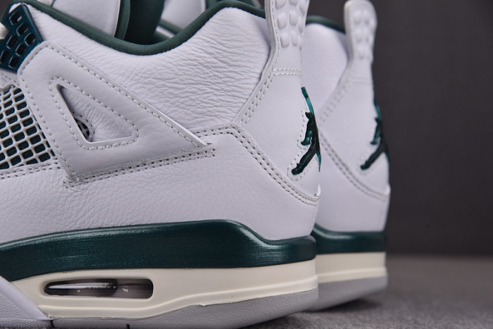 Air Jordan 4 “Oxidized Green” FQ8138-103