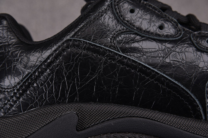 TRIPLES TRAINER SNEAKERS 2000112