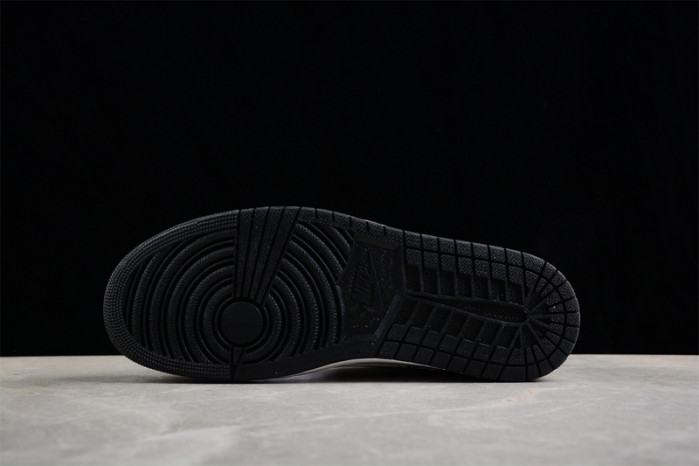 Travis Scott x Air Jordan 1