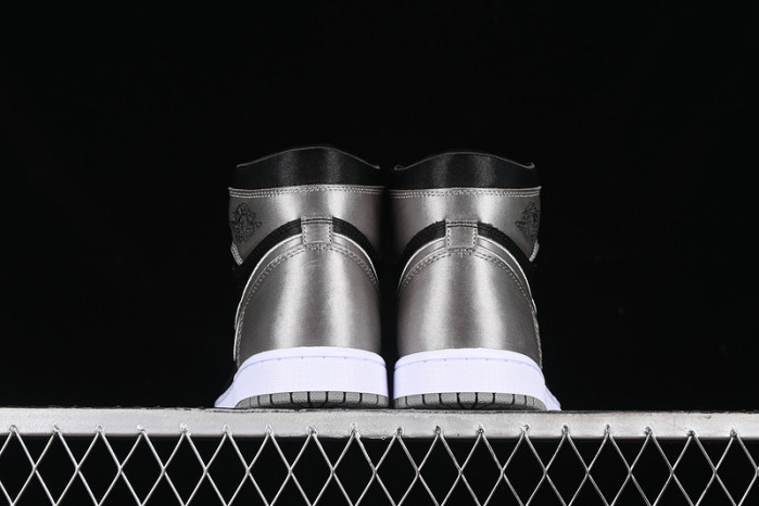 Air Jordan 1 High OG WMNS