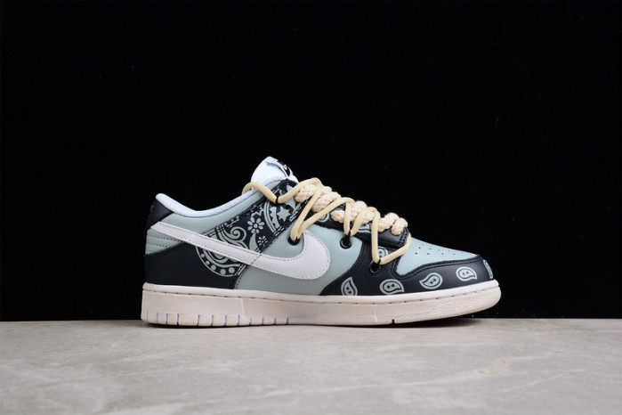 Nike SB Dunk Low "Retro" Vibe
