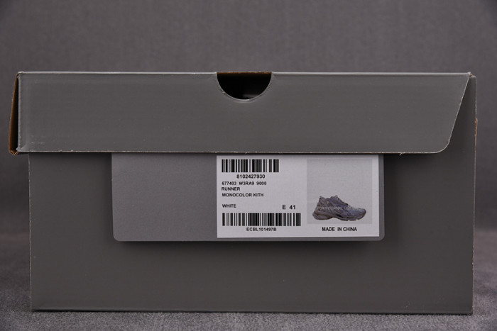 RUNNER SNEAKER RS009