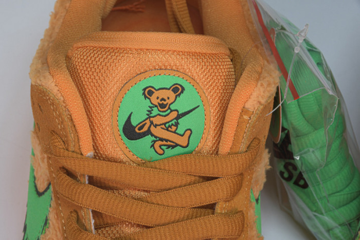 Grateful Dead x Nike SB Dunk Low“ Orange Bear” CJ5378 800