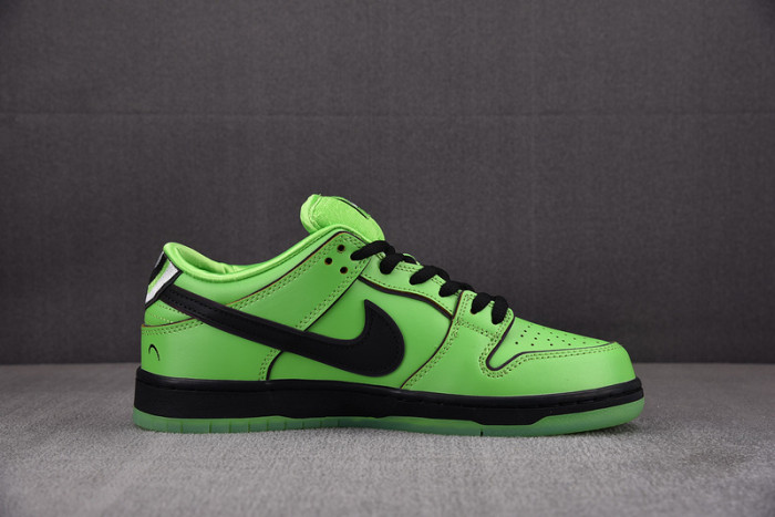 Nike SB Dunk Low The Powerpuff Girls Buttercup FZ8319-300