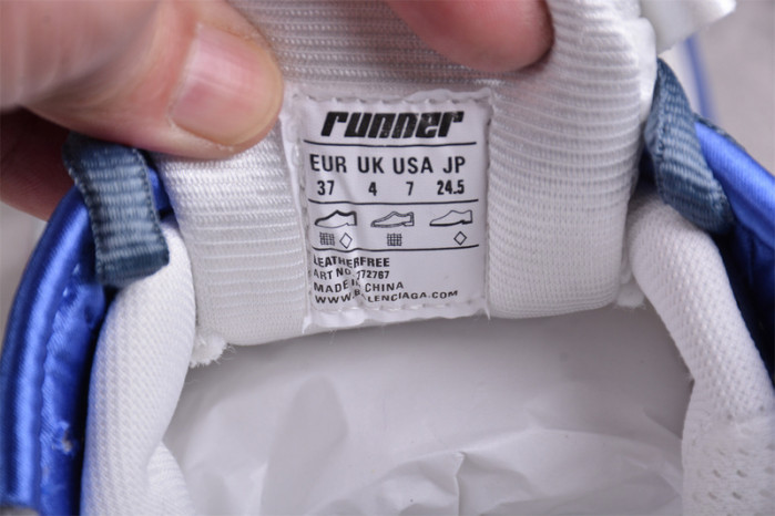 RUNNER SNEAKER RS070