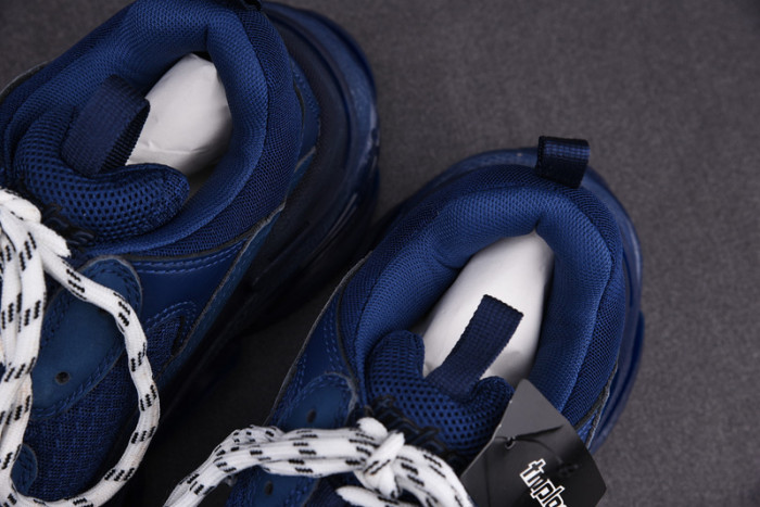 TRIPLES TRAINER SNEAKERS 2000121