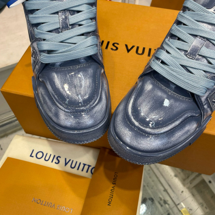 LV SNEAKER LV-000509