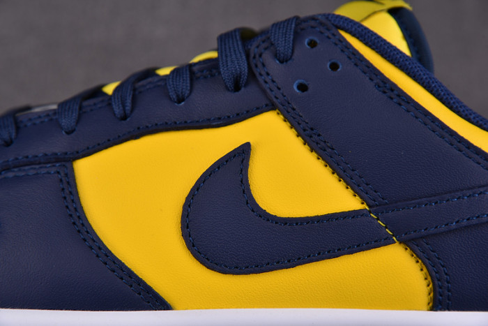 NIKE DUNK LOW MICHIGAN DD1391-700