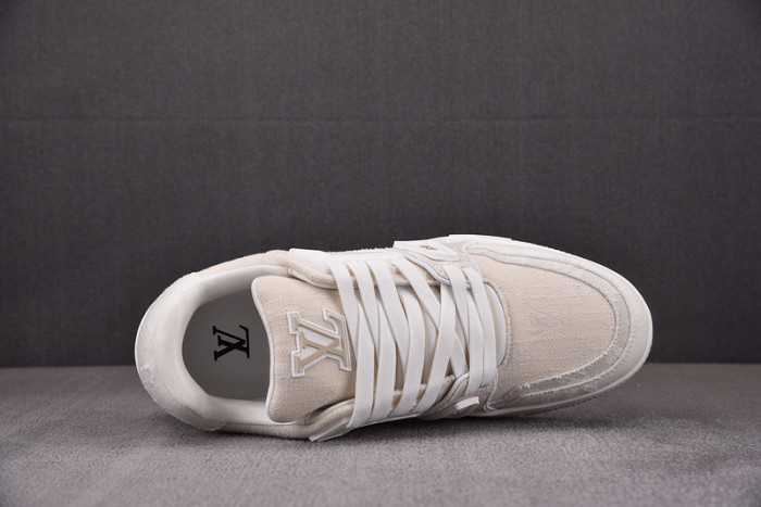 LV SNEAKER LV-000095