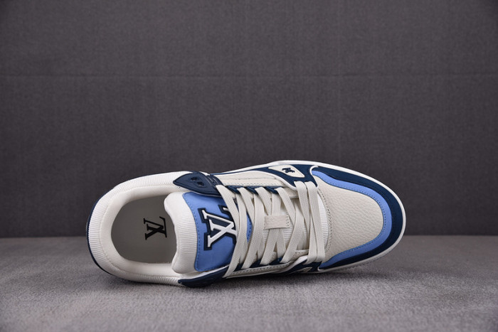 LV SNEAKER LV-000115
