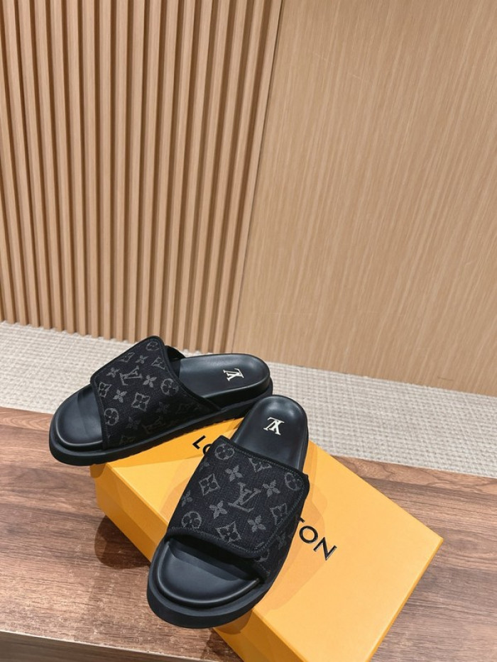 L&V SANDAL115