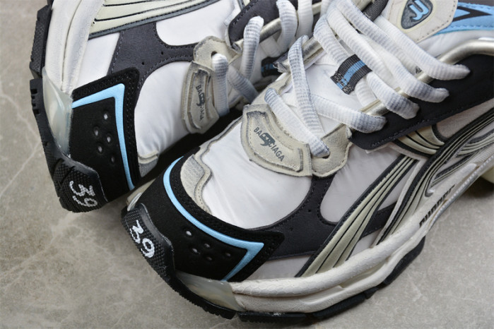 RUNNER SNEAKER RS107