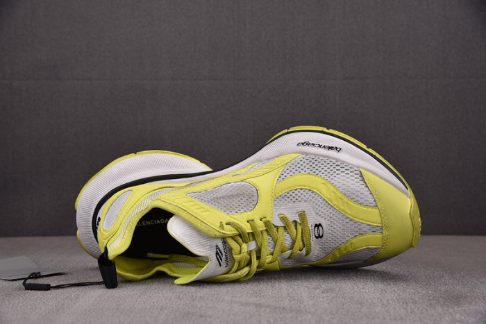 BALENCIAGA CIRCUIT SNEAKERS 793945-WFLGY