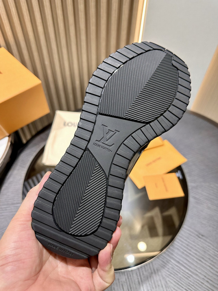 RUN AWAY SNEAKER RAS002