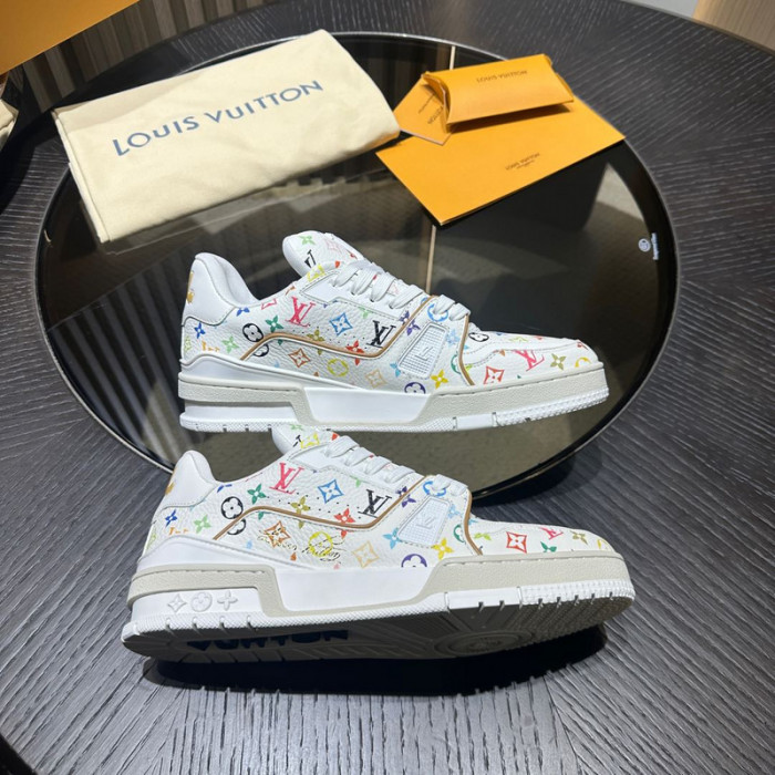 LV TRAINER SNEAKER LVT-000610