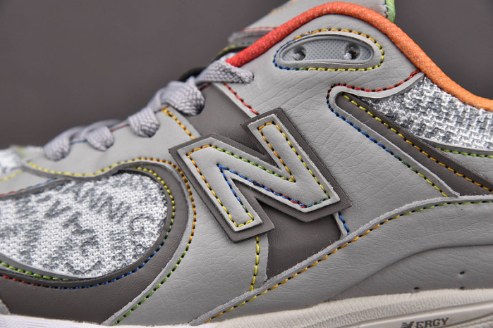 NEW BALANCE SNEAKER NB048