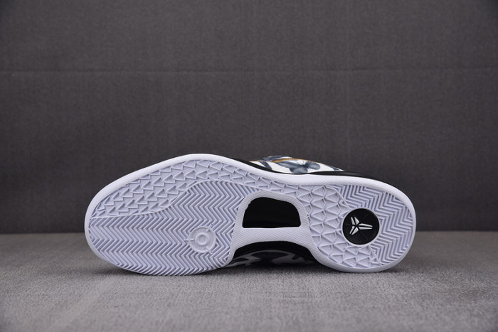 NIKE KOBE 8 PROTRO "MAMBACITA"