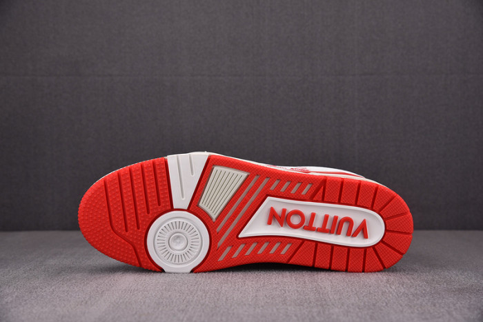 LV SNEAKER LV-000129