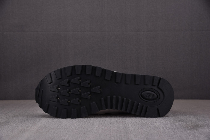 NEW BALANCE SNEAKER NB090