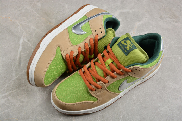 Nike Dunk Low SB 