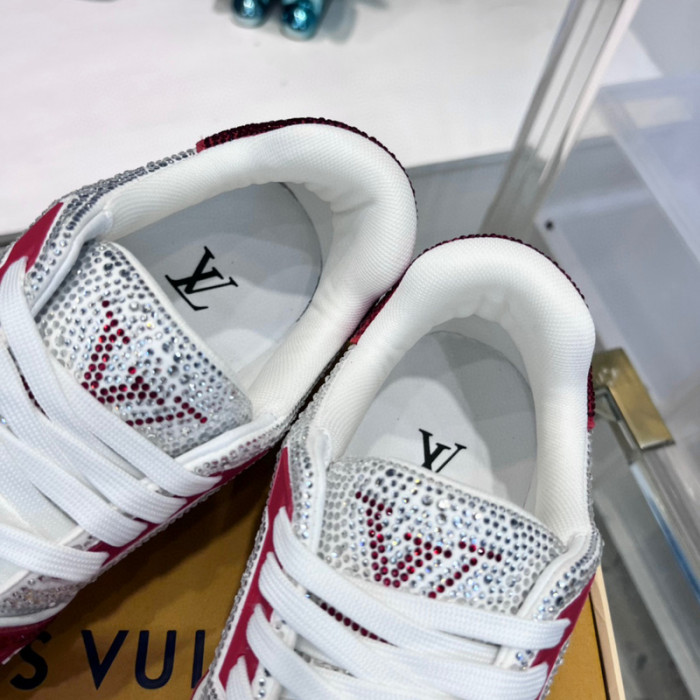 LV SNEAKER LV-000398