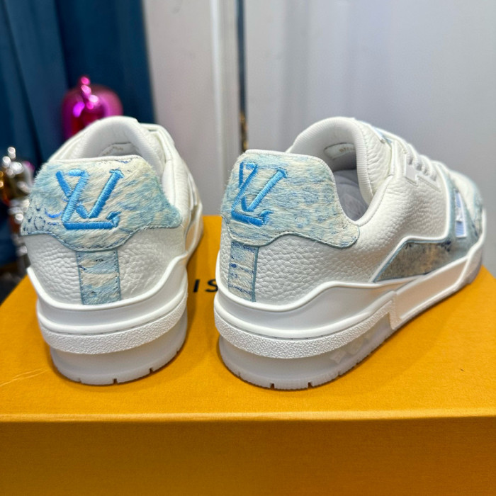 LV SNEAKER LV-000527