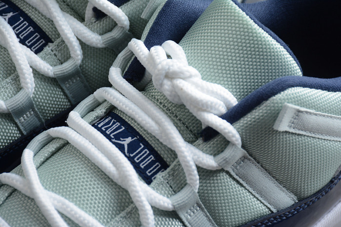 AIR JORDAN 11 RETRO LOW 