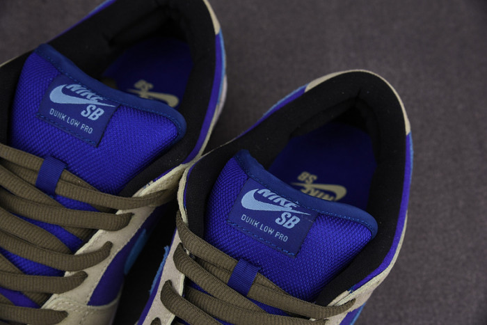 NIKE DUNK LOW SB CELADON BQ6817-301