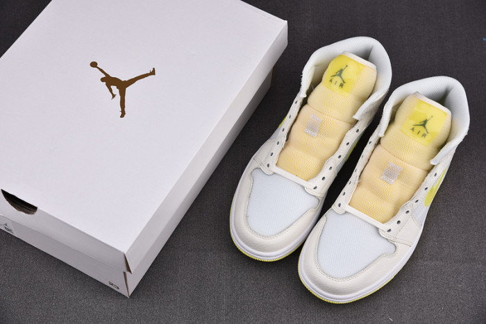 WMNS AIR JORDAN 1 MID SE 