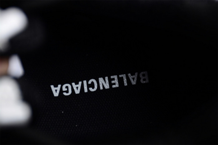 RUNNER SNEAKER RS090