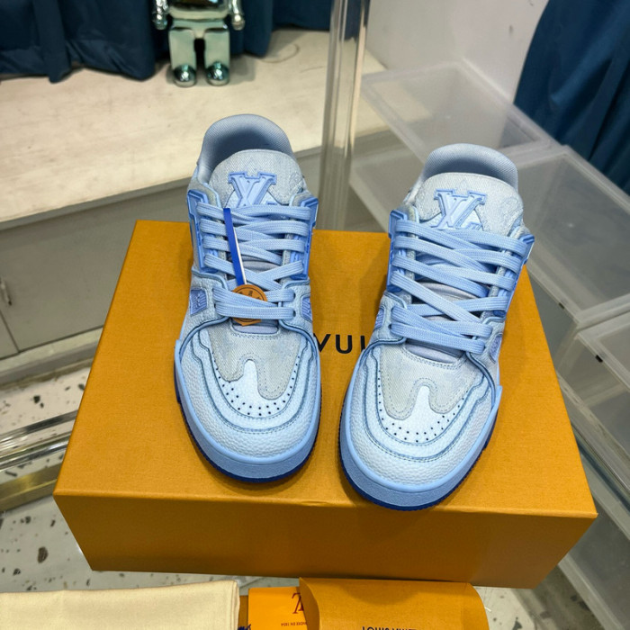 LV SNEAKER LV-000480
