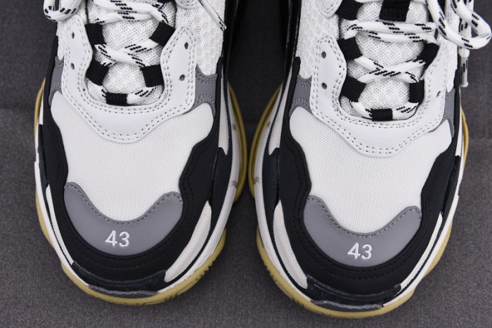 TRIPLES TRAINER SNEAKERS 2000132