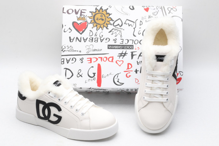 DG SNEAKER DG-10045