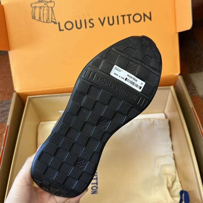 LV SNEAKER LV-000616