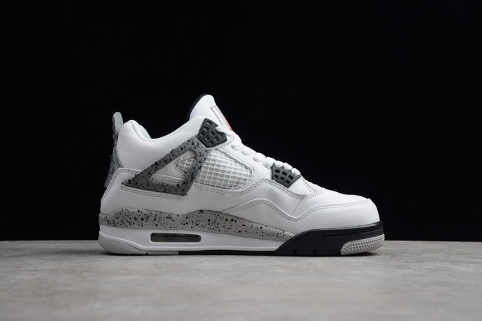 Air Jordan 4 OG “White Cement” 840606-192