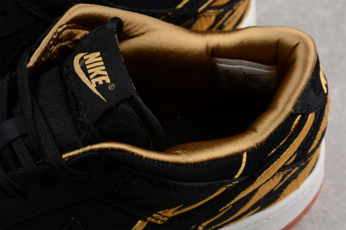 Nike Dunk High Retro PRM Year of the Tiger DQ5351-001