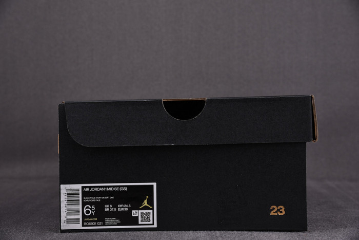 Air Jordan 1 Mid SE GS 