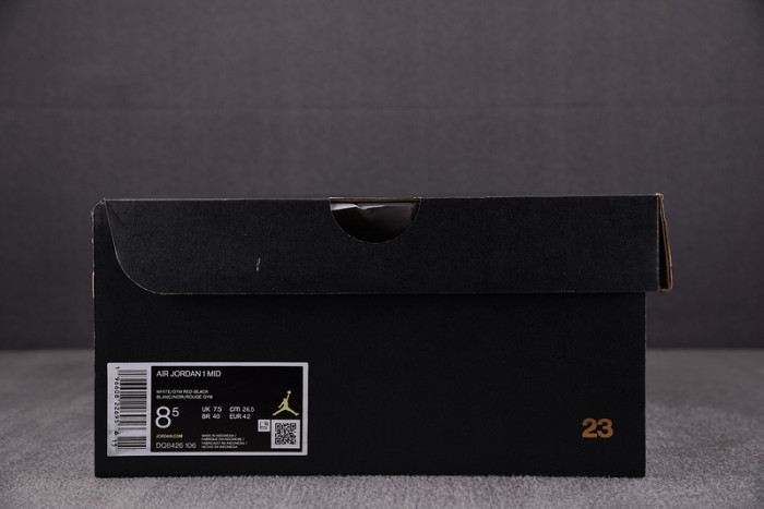 Jordan 1 Mid Gym Red Black Toe DQ8426-106